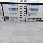 Comfortable Near The Promenade And Shops Apartman *