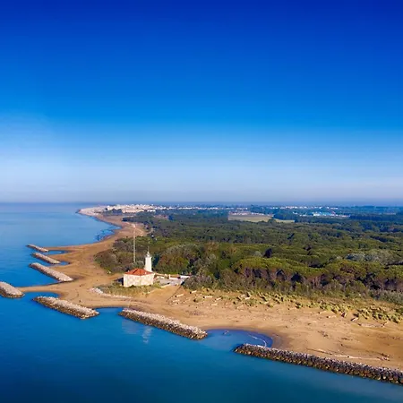 Comfortable Near The Promenade And Shops Apartment Bibione