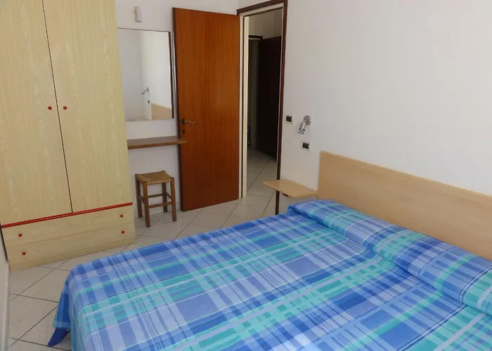 Comfortable Near The Promenade And Shops Apartment Bibione
