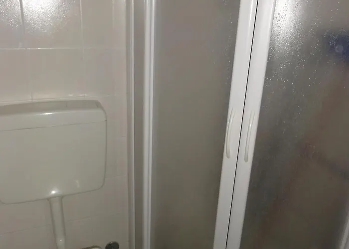 Comfortable Near The Promenade And Shops Apartment *