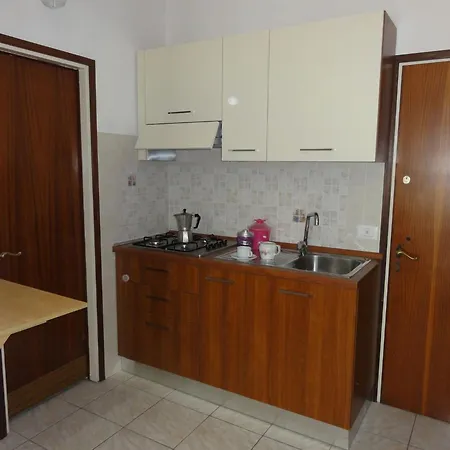 Apartment Comfortable Near The Promenade And Shops Bibione