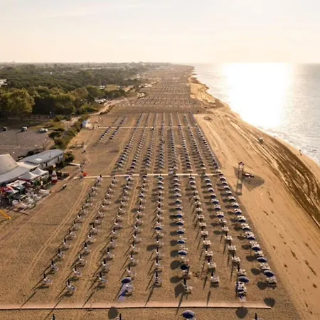 Comfortable Near The Promenade And Shops * Bibione