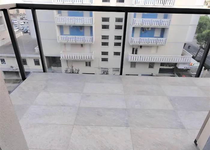 Comfortable Near The Promenade And Shops Apartman *